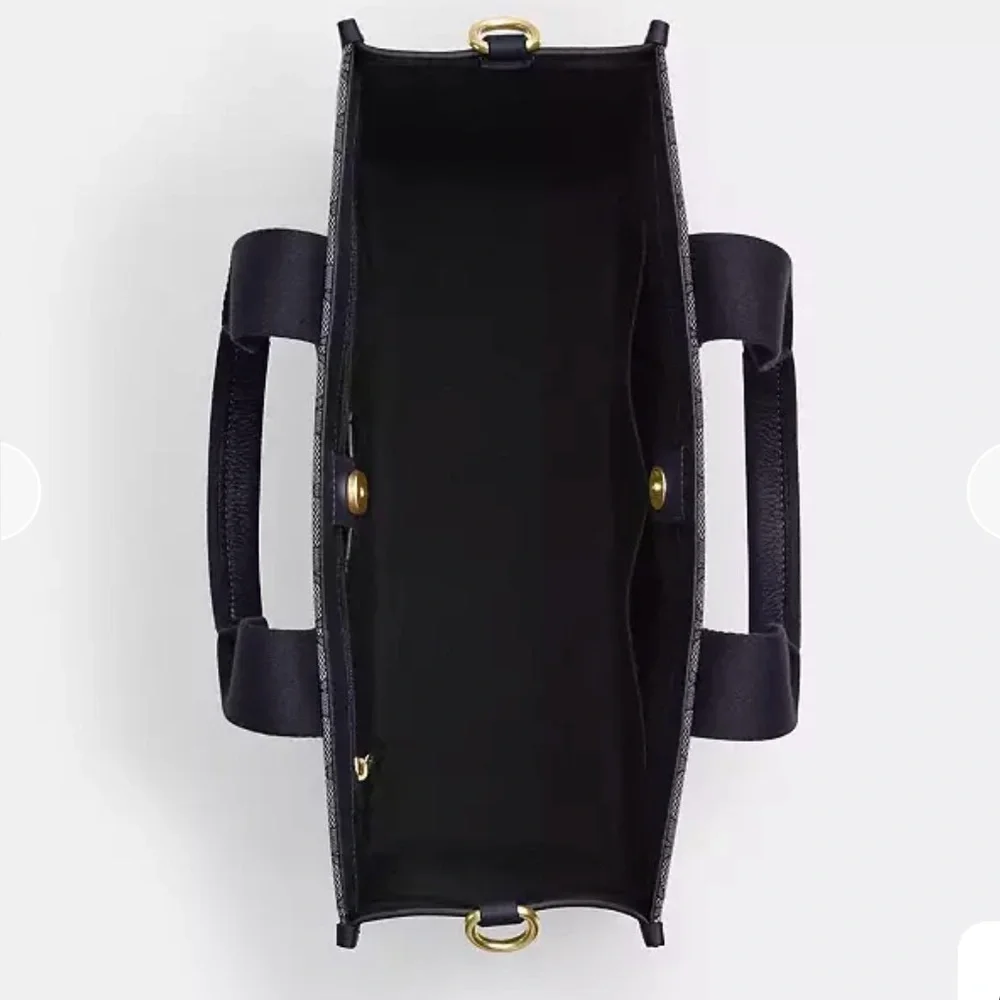 NWT Coach Smith Tote bag in signature Jacquard - Picture 3 of 6